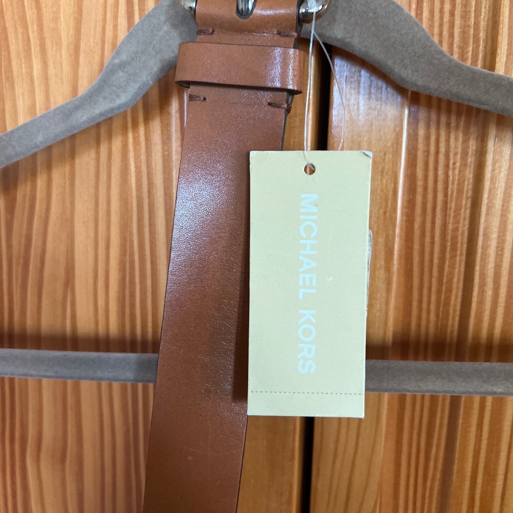 Micheal Kors leather belt